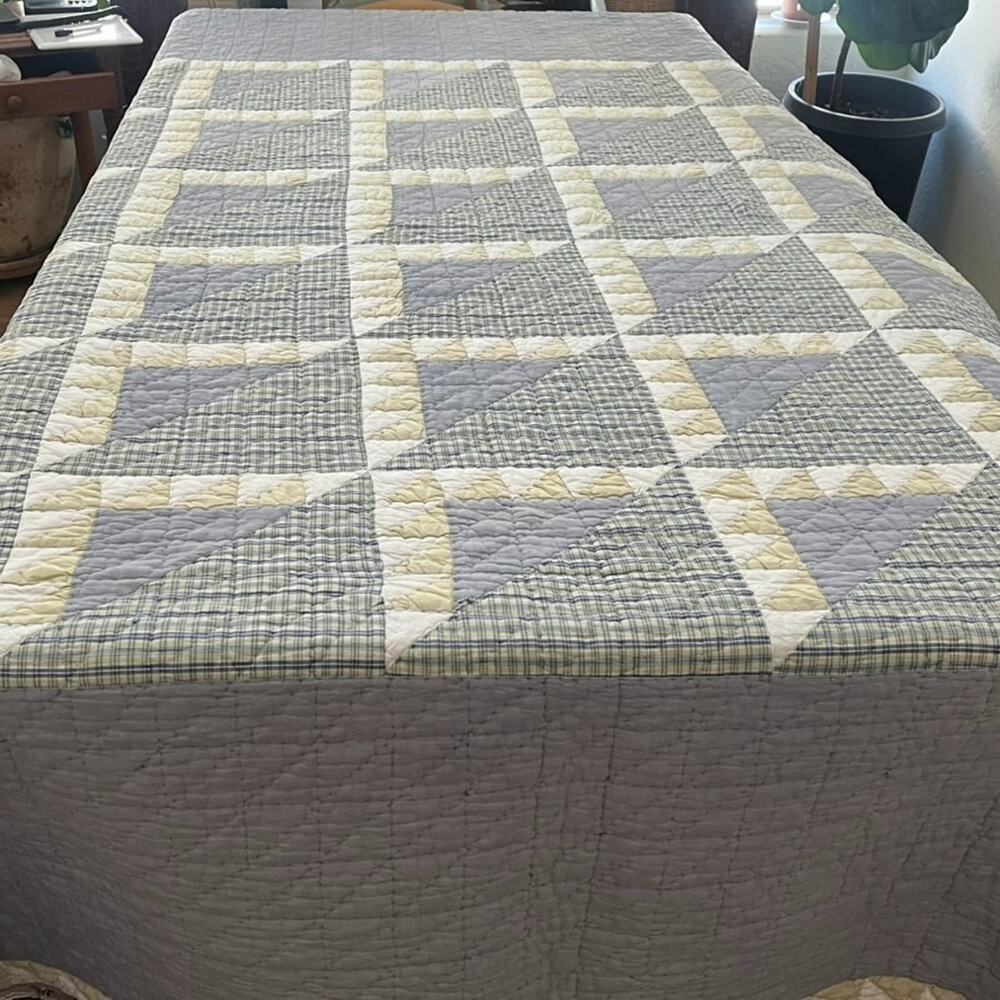 Vtg Smith & Johnson Cotton Patchwork Quilt Queen Gray Green Geometric Reversible